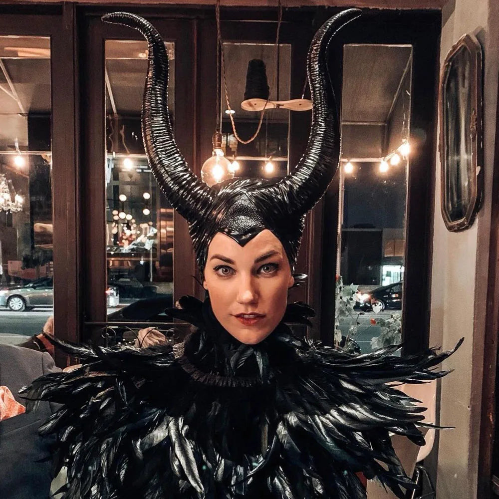 Demon horns